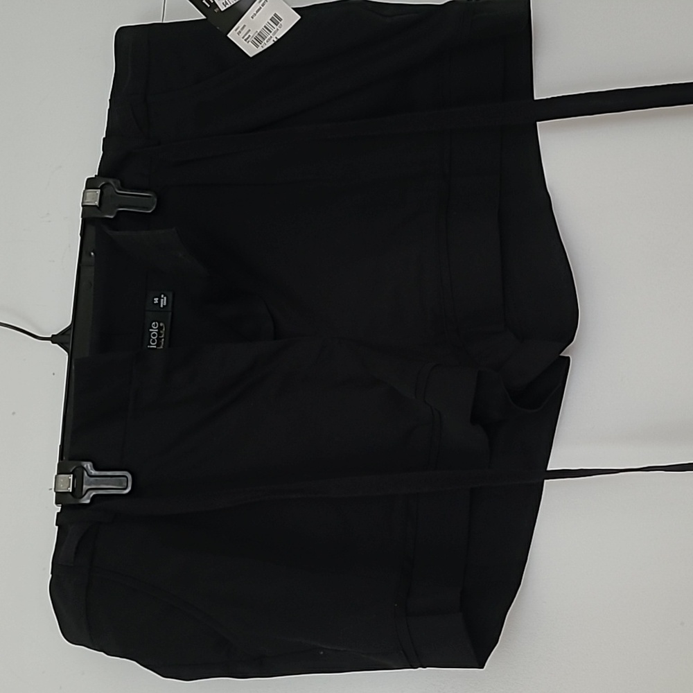 Black short